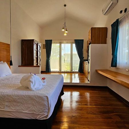 Hotel Torres Del Mar Puerto Viejo de Talamanca Екстериор снимка