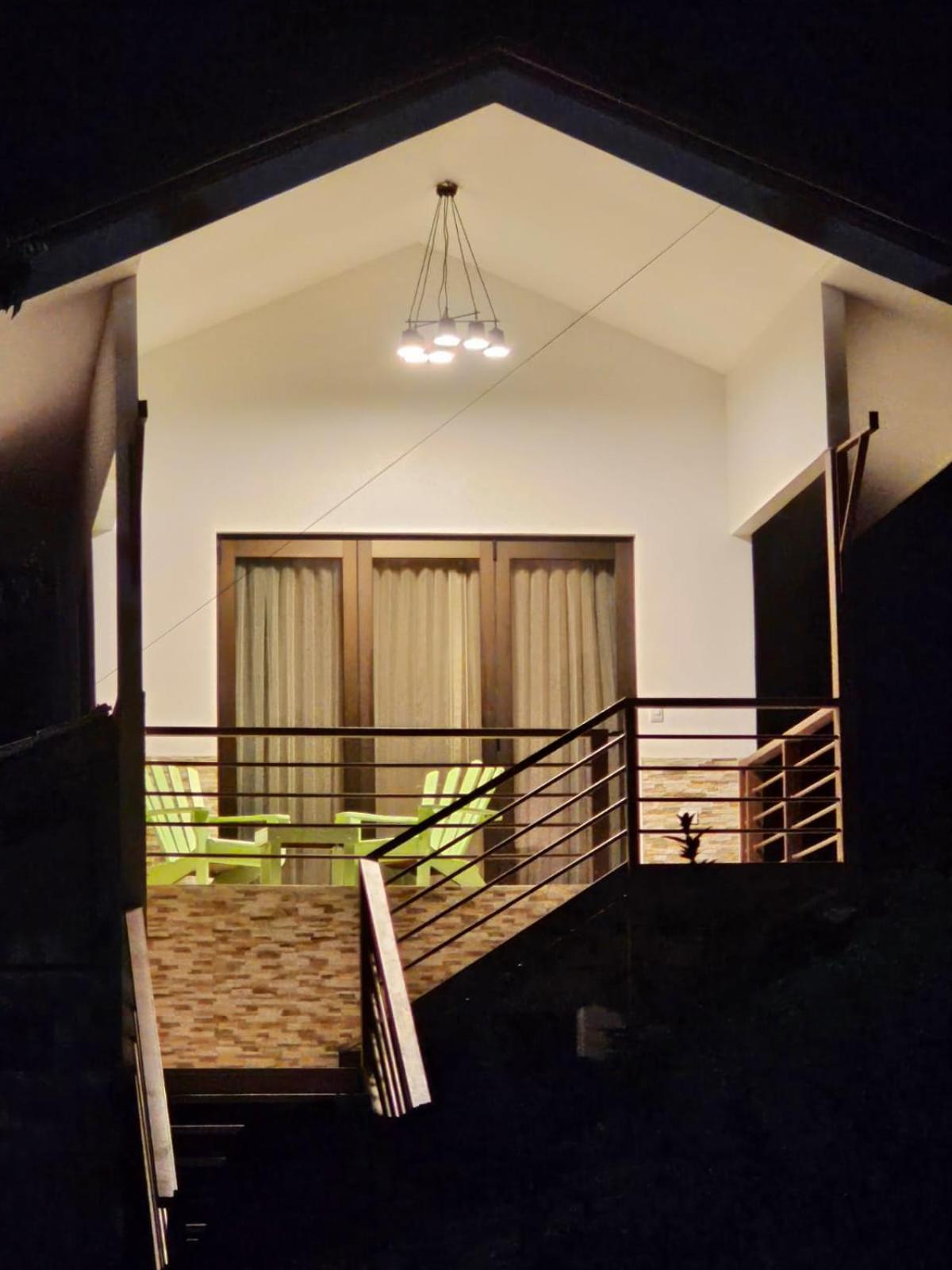 Hotel Torres Del Mar Puerto Viejo de Talamanca Екстериор снимка
